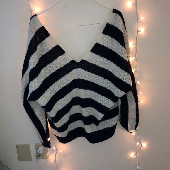 Cardigan - Picture 2 of 2